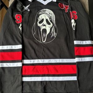 Bioworld Ghost Face Black and White Apparel